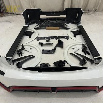 China Loading Nissan Patrol Y62 Full Body Kits For Nismo 2021 New Front Bumper Rear Bumper Factory Price Model for sale