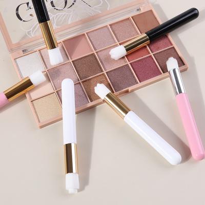 China Angular Blush Wholesale Simple Make Up Brush Small Size Cosmetic Multi Color Beauty Tools Brushes for sale