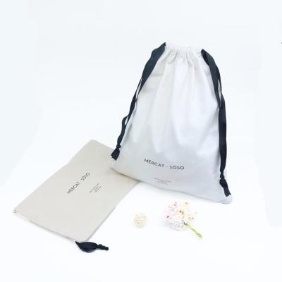 China Manufacturer White Cosmetic Canvas Recyclable Drawstring Pouch Bag for sale