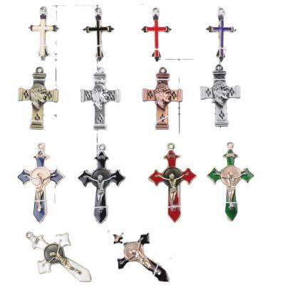 China Religious Unique Western Catholic Religious Rosary Cross Pendant for sale