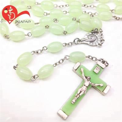 China Cute Glow Dark Plastic Rosary Beads Luminous Noctilucent Cross Necklace for sale