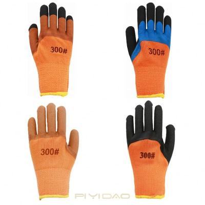 China Warm/wear-resistance/spongy rubber winter men and women style oil resistant/non-slip warm nylon gloves for sale