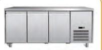 Cina Commercial Grade 3-Door Worktable Chiller for Industrial Refrigeration in vendita