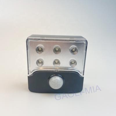 China Modern 6 LED SIGN Sensor Lamp 3 AA BATTERY POWER SQUARE ABS NIGHT Activated Light For Indoor Home Flood Cabinet Kids for sale