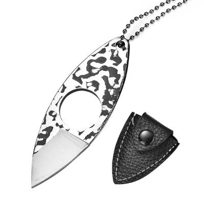 China Non-variable outdoor pocket knife all steel retro mini trend car pendant portable pocket knife for sale