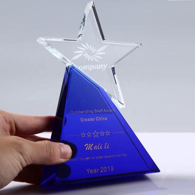 China New Europe Design Blue Star Trophy Glass Crystal Award For Staff Gift for sale