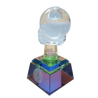 China Europe factory hot sale cheap custom made baseball trophy glass crystal award with hand stand for sale