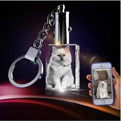 China Pet photoes Yearcrystal laser engraved beautiful photo crystal glass cat pet keychains for keepsake for sale