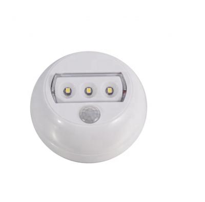 China Rotating Night Light On-Off Motion Sensor Light With Magnet Indoor Bedroom for sale