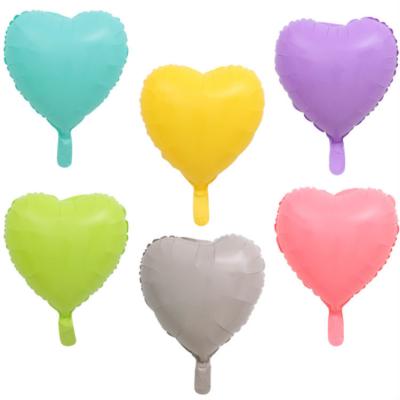 China 18 Inch Candy Macaroon Party Display Colors Red Heart Foil Balloon Valentine's Day Floating Balloon for sale