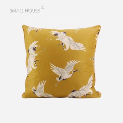 China PORTABLE Custom Yellow Crane Foam Seat Square Velvet Cushions Cover Inserts 45x45 Printed Throw Pillow Case for sale