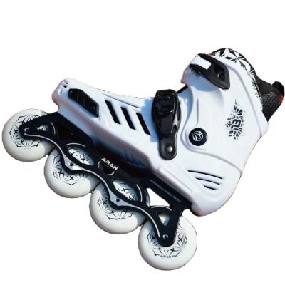 China Detachable and washable inner sleeve slalom freestyle roller blade kick back hard high performance 4WD adult inline skates for sale