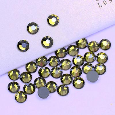 China SS16 Hot Selling Flatback Flatback Crystal Hotfix Rhinestone Factory Direct Iron On Rhinestone For Dresses for sale