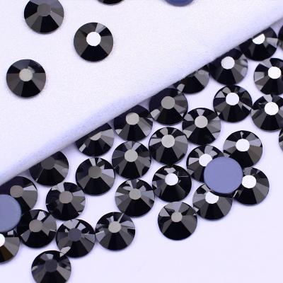 China Hot Nail Art Rhinestones Loose Glass Strass ab crystal Flatback Free Sample Fix Flatback For Shoes Decoration for sale