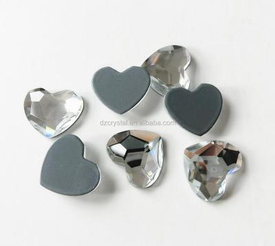 China Wholesale Flatback Crystal Love Heart Shape Fancy Hot Fix Rhinestones For Clothing for sale