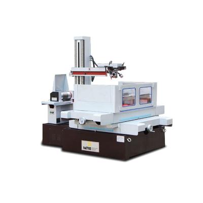 China Cultivates CNC Machining Center Wire Cutting Equipment DK630 High Speed ​​High Speed ​​Cutting Machine Tool for sale