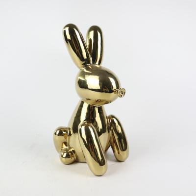 China High Quality Europe The Balloon Rabbit Plated Ceramic Figurine Accpectable Bunny Decor Custom Made Ceramic Home Decoration Porcelain for sale