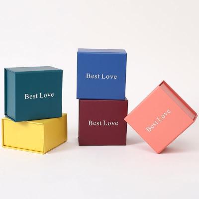 China Custom size logo reused custom size logo mail box luxury custom materials ad box manufacturing skin care for sale