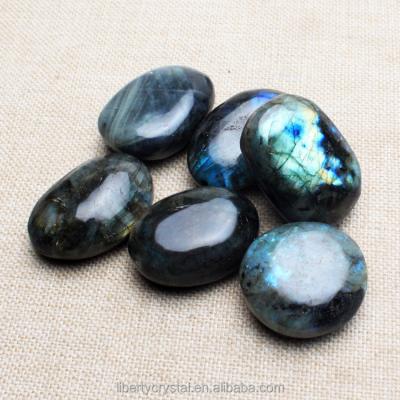 China Wholesale Natural Europe Quartz Labradorite Polished Crystal Tumbled Stones Healing Semi Precious for sale