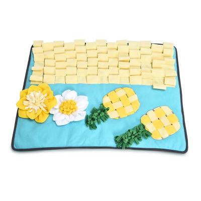 China Newcomer Sustainable Interaction Play Toy Durable And Machine Washable Dog Cat Training Toy Training Mat for sale