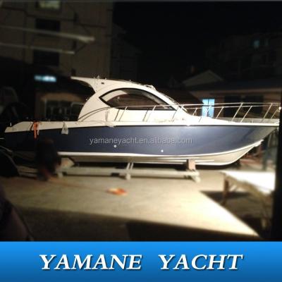 China Sport Fishing 8.5m Long Fiberglass Fishing Boat for sale