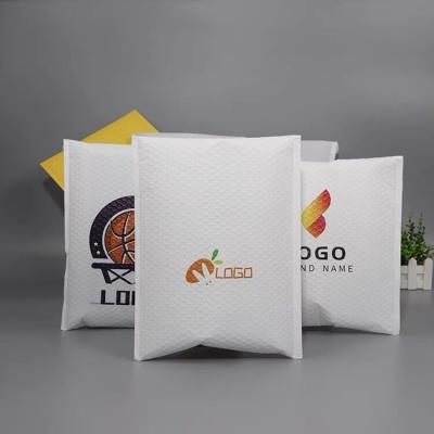 China Waterproof/Heat Preservation/Strong Adhesive/Non-Toxic/Lightweight Shockproof Packaging Poly Bags With Self Adhesive Tape Custom Delivery Bubble Mailer Bags for sale