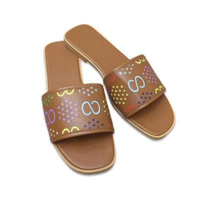 China Fashion Trend Designer Luxury High Quality Women's Sandals Custom Logo Women's Slippers Shape All-match Classic Women's Sandals for sale