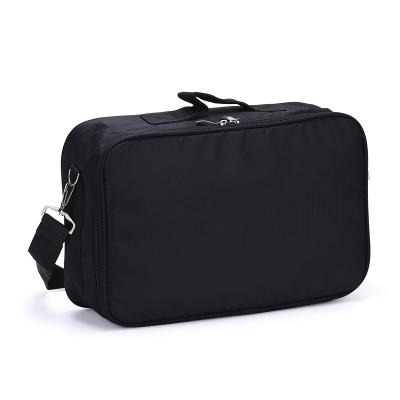 China New Simplicity Cell Phone Simple Style Men's Women's Simple Unisex Men's Sturdy Black Square Messenger Bags Easily for sale