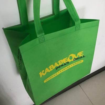 China High quality cheap price eco non woven fabric handled reusable grocery handle bag with custom logo for restaurants and shops for sale