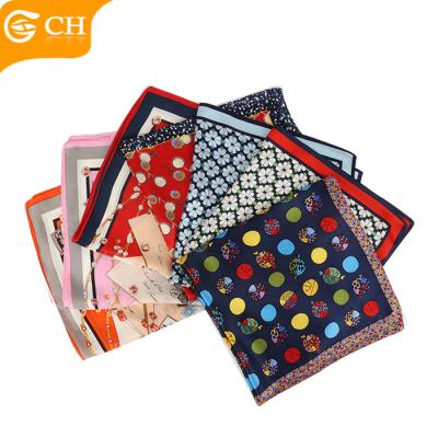 China Custom Dot Art Patterns In Different Colors 100% Silk Lady's Fashion Polka Dot Various Pocket Square for sale