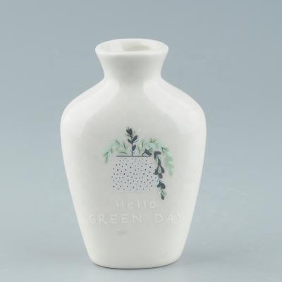 China China factory direct quality minimalist best white nordic vases aromatherapy flower vase decorative vases for sale for sale