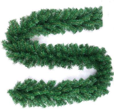 China Silk+steel GM 8.9FT Garland for Christmas Decorations, Non-Lit Soft Green Holiday Decorations , Premium Quality Christmas Garland for sale