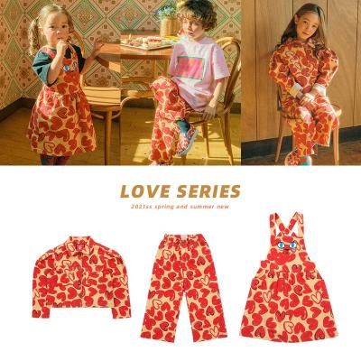 China 2021 New Anti-static Spring Children Set Cute Full Print Love Girl Set Baby Strap Skirt for sale