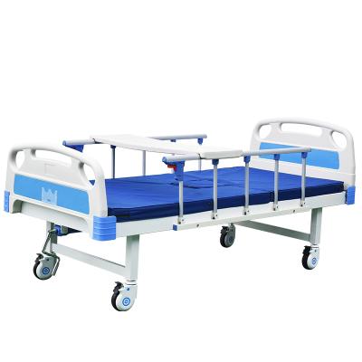 China Function 5 Hospital Clinic Beds Single Gear Folding Guardrail Adjustable Manual Medical Hospital Bed With Wheelchair for sale