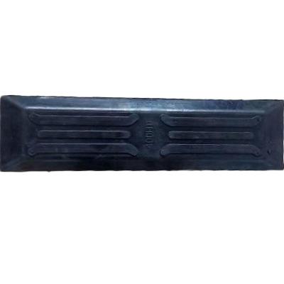 China Machinery Repair Shops 300mm 400mm 450mm 500mm 600mm Rubber Track Shoe Protective Track Shoe 800mm For Excavator for sale