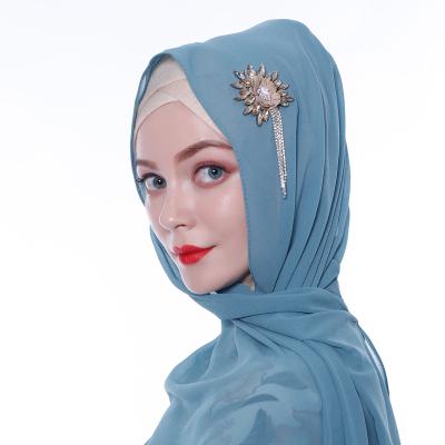 China 2021 new daily life style chiffon hijab flowers with elegant tassel other scarves sparkle colorful for sale