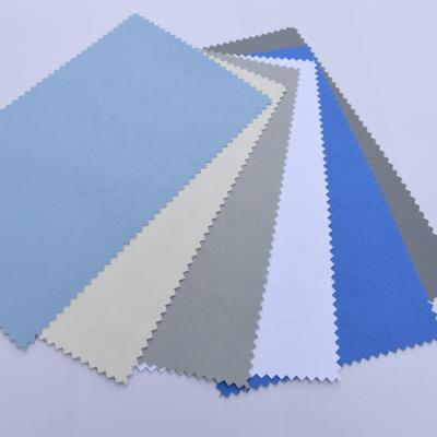 China The slat roller blind fabric for window decoration 100% blackout office blinds hospital window blinds for sale