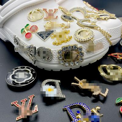 China Clog Hot Sale Designer Croc Charms Metal Bling Charm than Shoe Charm Diamond Designer Croc Charms Luxury for sale