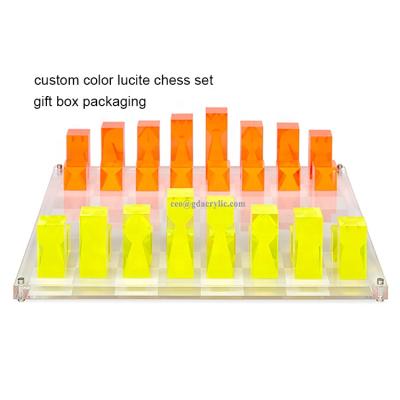 China Portable Classy Clear Board Backgammon Satom Chess Set Lucite Chess Tournament Acrylic Tournament for sale