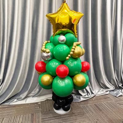 China Modern Merry Christmas Foil Latex Balloons Happy New Year Party Christmas Tree Christmas Decoration Party Supplies for sale