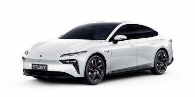 China 2024 poderoso Dongfeng Eπ 007 200Pro EREV 200km CLTC 160kw motor potência 310N.m Torque com 7,2s 0-100km/h aceleração à venda