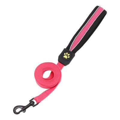 China Customizable Dog Leash Comfortable Reflective Dog Leash Color Dog Leash for sale