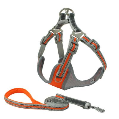 China Personalized Customized Reflective Dog Rope Oxford Dog Harness And Leash Breathable Set for sale