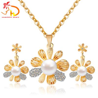 China Top Selling Good Quality Classic Lady Flower Rhinestone Pearl Jewelry Set for sale