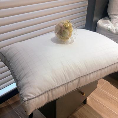 China Massage Microfiber 300T 100 Cotton Box Jacquard Hotel Pillow Insert Cotton Pillow For Home Use for sale