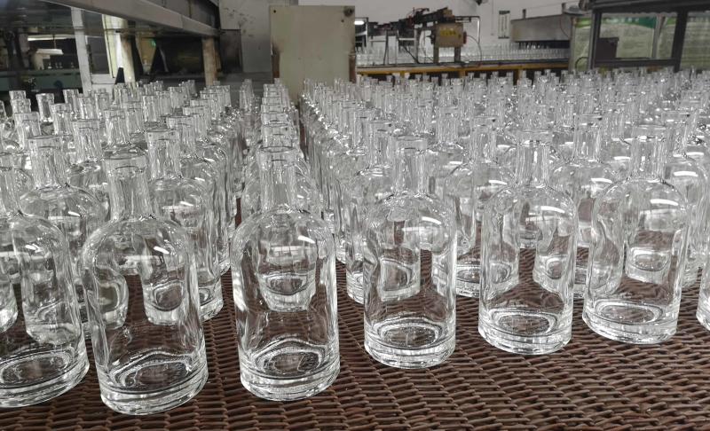 Verified China supplier - Chongqing Jewhui Glass Packaging Co., Ltd.