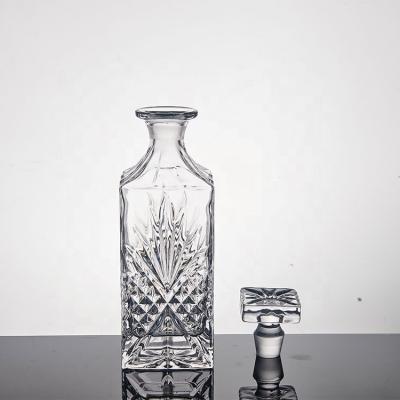 China La vodka Borbón Crystal Alcohol Decanter 25OZ pulió el sellado caliente en venta