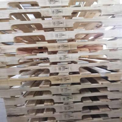 China Beverage Storage Fumigated Wooden Pallet 1200 X 1000 5000Kg Static Load for sale