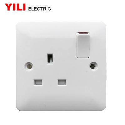 China 13a Residential/General Purpose Switch Outlet Outlet for sale