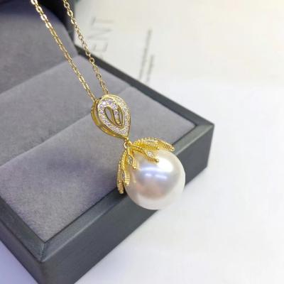 China 1290P 13-14mm Real CLASSIC Natural Freshwater Pearl Necklace With 925 Sterling Silver With Gold Plated Pendant Necklace for sale